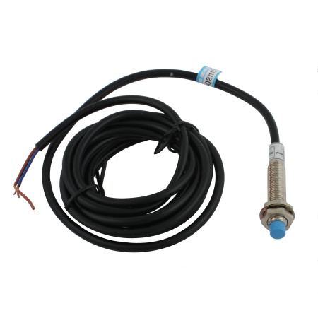INNOCONT Индуктивный датчик, M8x1, L=49 мм, неэкранированный, зона срабатывания 2 мм, -25 +60 С, 12…24 VDC, IP65, выход: PNP NO, макс. ток 200 мА, кабель 2 м SL-8P2C